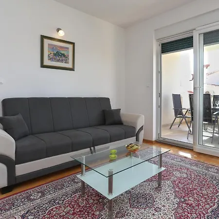 Apartman Tepli Bok 트로기르